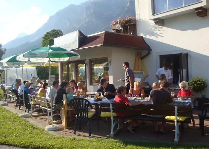 Aparthotel Alpenbad 3*